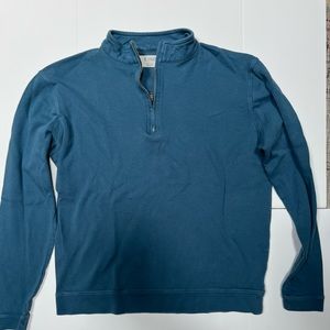 M singer pullover.   3/4 zip med weight sweatshirt